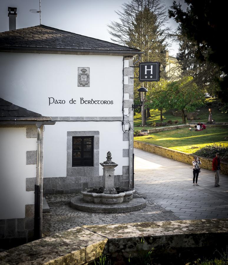 Hotel Pazo De Berbetoros Пуэртомарин Экстерьер фото